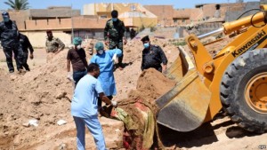 50 mass graves found in Iraq in areas retaken from ISIL