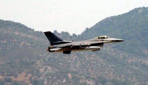 Turkish Air Force F-16 fighter jet.  /AP