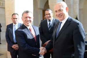 Israeli Prime Minister Benjamin Netanyahu meets with Jordan’s King Abdullah II greets Israeli Prime Minister Benjamin Netanyahu in Amman, on Jan. 16. /  Kobi Gideon / GPO / FLASH90.