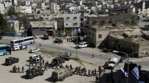 Israeli security forces in Hebron. /Miriam Alster/Flash90