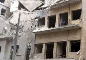 Some residents have been unable to leave uninhabitable buildings in Aleppo. / Reuters