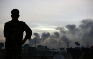 Smoke rises near Damascus. / ABD Doumany / AFP