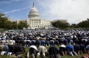 Muslims praying on the Washington Mall, Sept. 25, 2009.