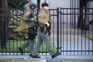 SWAT members arrive at the scene of the fatal shooting at Pulse Orlando nightclub in Orlando, Florida. / AP 