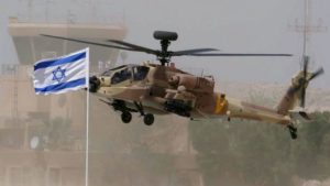 A U.S.-origin Israel Air Force Apache Longbow helicopter. / Reuters