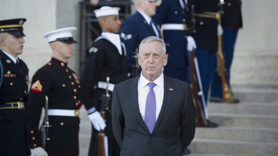 Report: Mattis memo raises issue of U.S. navigation near fight with Houthis in Yemen