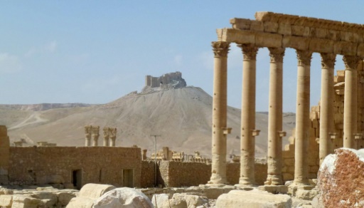 Syrian forces, backed by Hizbullah and Russia, retake Palmyra from ISIS