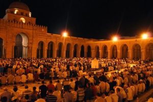 Egypt bans loudspeakers at mosques during Taraweeh prayers