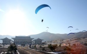 N. Korean special forces drill: Paraglider infiltration of Joint Forces Command