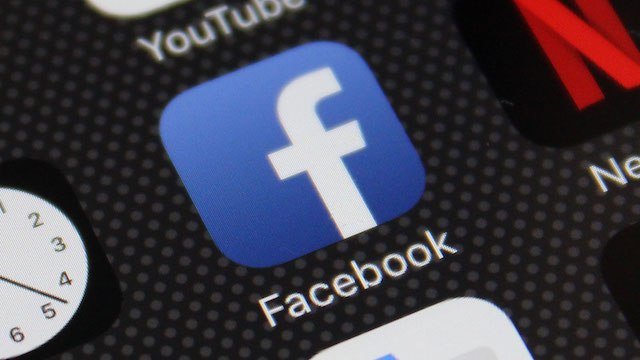 Report: Facebook continues to allow ‘whites only’ housing ads