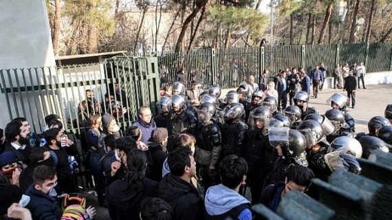 ‘World is watching’: Iranian forces open fire on protesters