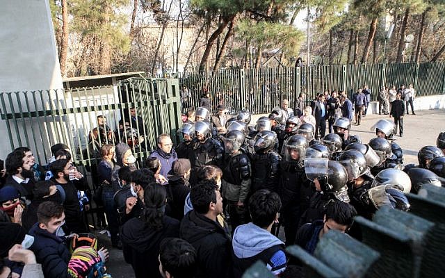 ‘World is watching’: Iranian forces open fire on protesters