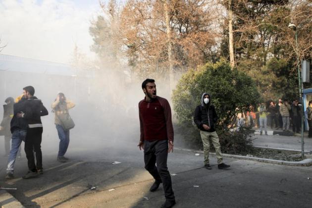 Thousands arrested following Iran protests; Death in prison gives rise to fears of torture