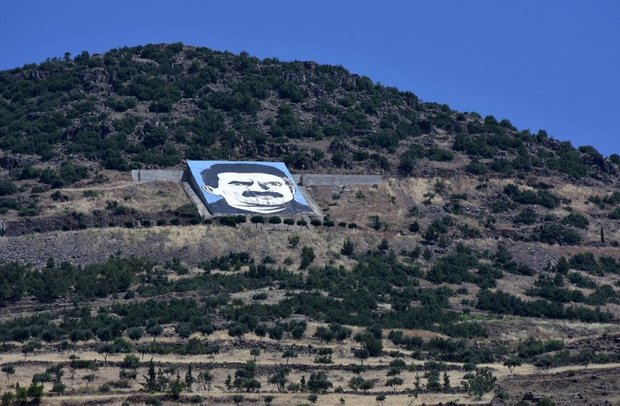 Turkish drone obliterates massive portrait of PKK’s founder
