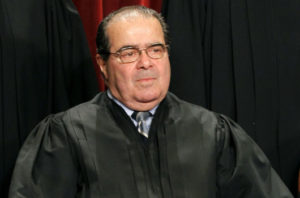 Documents: Federal marshals took 4 hours to arrive after Justice Scalia’s death