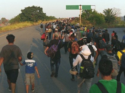 Trump issues warning as Mexico backs Easter convoy of illegals headed North