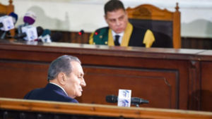 2 ex-presidents in same Egyptian courtroom as Mubarak testifies against Morsi