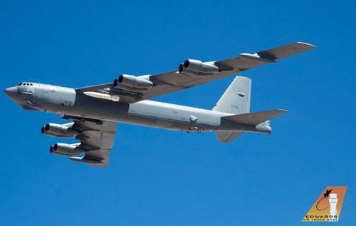 In first, U.S. Air Force arms B-52 bomber with hypersonic missile