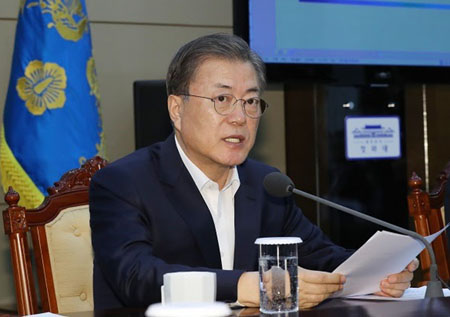 Seoul to South Koreans: ‘Share the suffering’ with China
