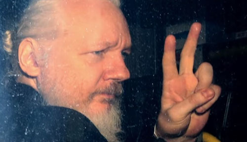 Media allege that Trump offered Julian Assange a quid-pro-quo pardon