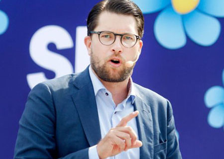 Sweden populist leader reported to cops for handing out ‘Sweden is Full’ flyers in Turkey