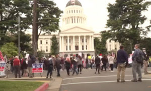 California cracks down on protests against lockdown, vaccines; police revolting nationwide