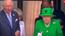 Jubilee for Queen Elizabeth, 96, revives gloomy Britain