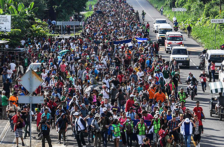 700,000 migrants waiting to rush border on May 11 when Biden ends Title 42