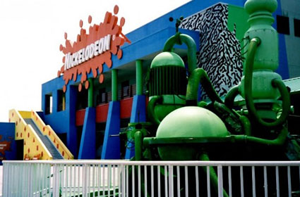 Report: Nickelodeon hired convicted pedophiles; Hollywood problem persists