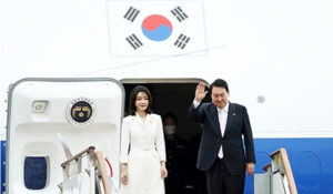 ポピュリストの韓国の反乱がCCPに裏付けられた左にクレジットされた代替メディア