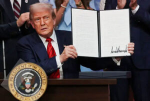 De-banking ‘deplorables’: It started with Obama; Trump spoke from personal experience